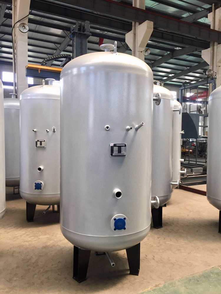 承压水箱.jpg 承压水箱.jpg