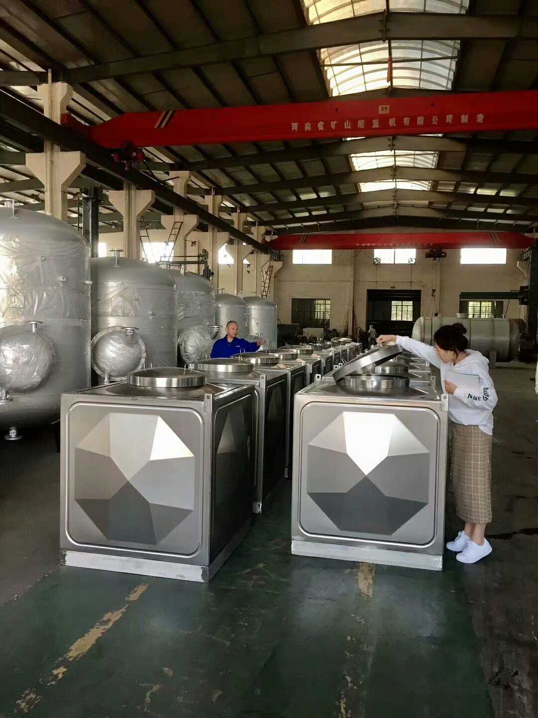 科诚水箱.jpg 科诚水箱.jpg