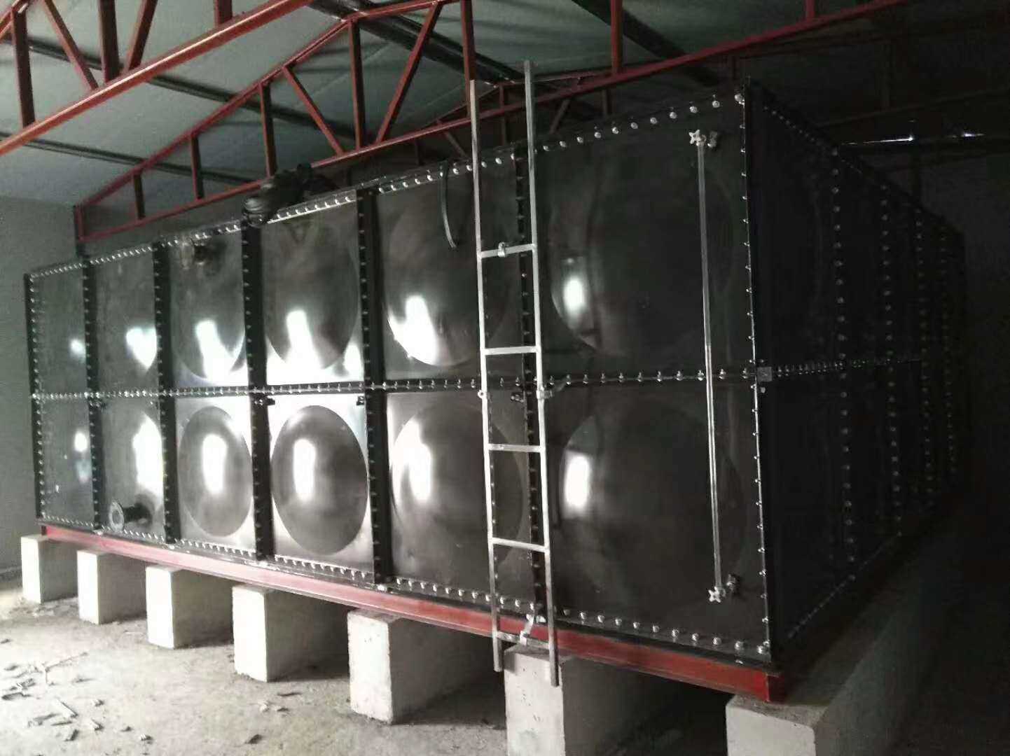 搪瓷水箱1.jpg 搪瓷水箱1.jpg