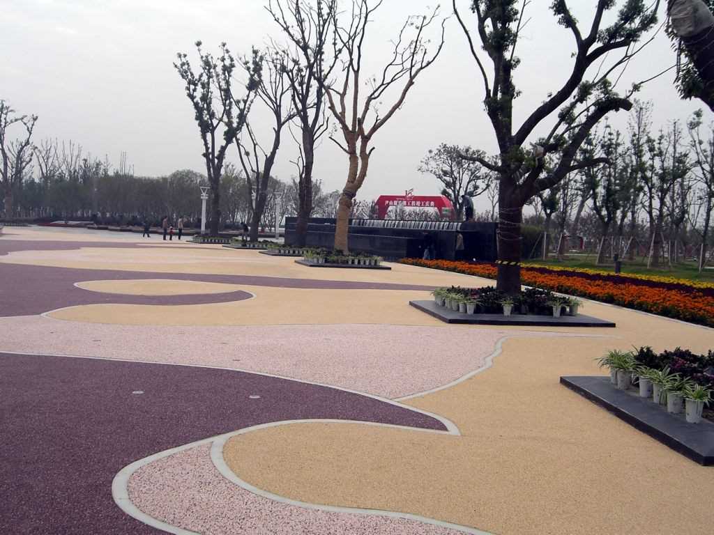 彩色透水地坪8.jpg 彩色透水地坪8.jpg
