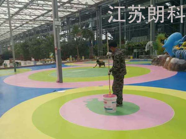 游乐场1.jpg 游乐场1.jpg