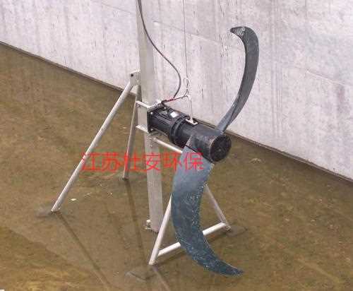 1-20011015460Nb.jpg
