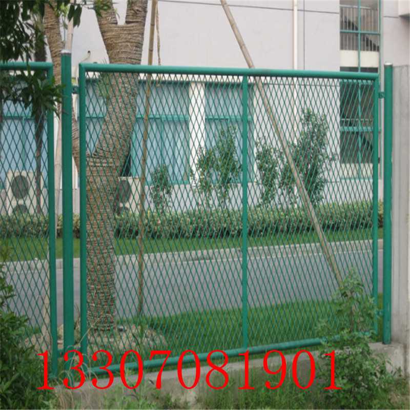 钢板网护栏2.jpg