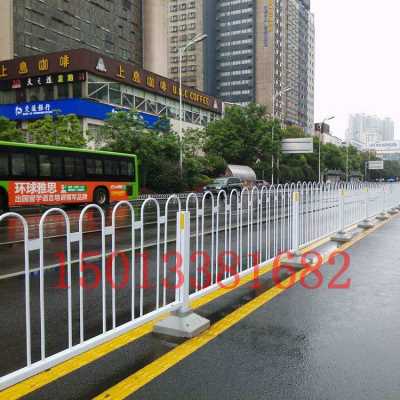 河源机非护栏生产厂家 人行通道护栏定制