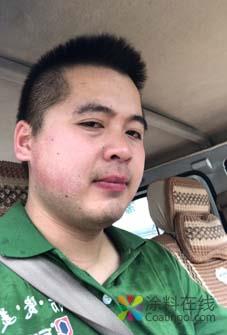 满头大汗送货过程中的李赞洲.jpg 李赞洲,籍万宜防瓷美小项目玩转大市场 中国涂料在线,coatingol.com