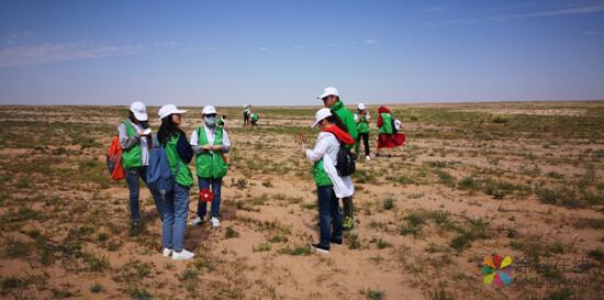 探访公益梭梭林 三棵树绿色大使带你看不一样的阿拉善 中国涂料在线，coatingol.com