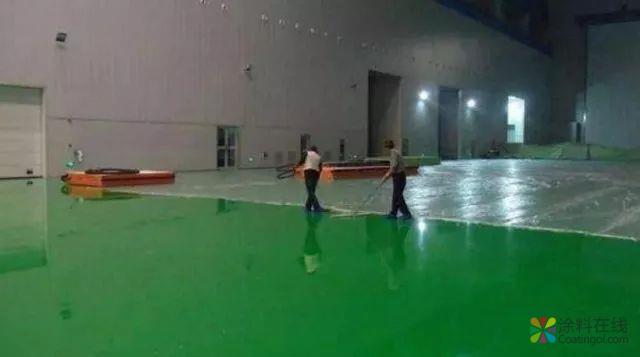 别再被骗了！地坪漆施工≠地坪刷漆 中国涂料在线，coatingol.com