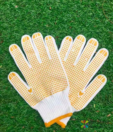 旧衣“变身”手套 温暖快递小哥整个冬天  中国涂料在线，coatingol.com