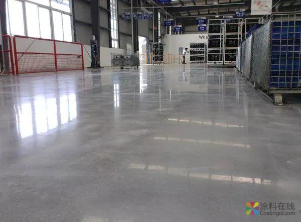 从两方面来认识金刚砂耐磨地坪与密封固化剂地坪 中国涂料在线，coatingol.com