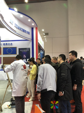 受邀CCTV《匠心营造》专访，美斯涂料·上海建博会首日人气爆棚！ 中国涂料在线，coatingol.com