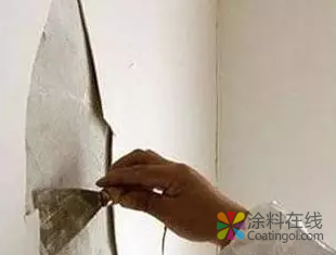 深度解析墙面涂料脱落的原因和解决方案 中国涂料在线，coatingol.com