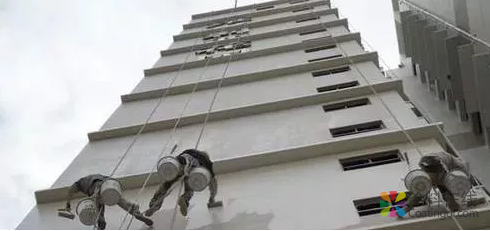 外墙涂料泛碱泛白怎么办?这样处理 中国涂料在线,coatingol.com