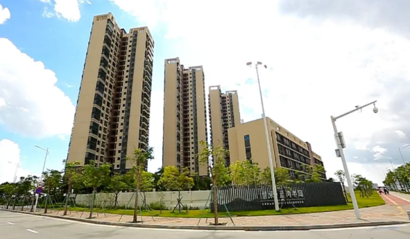 业主说:雨天不打滑,安全有保障,这款地面硬化系统让人安心! 涂料在线,coatingol.com