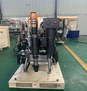 东方雨虹(ORIENTAL YUHONG)智能装备全新聚氨酯在线加热、喷涂一体化设备上线啦 涂料在线,coatingol.com