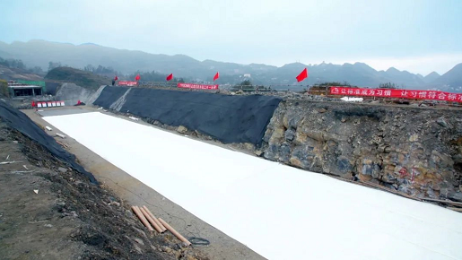 东方雨虹HDPE助力特斯拉“超级工厂” 涂料在线,coatingol.com