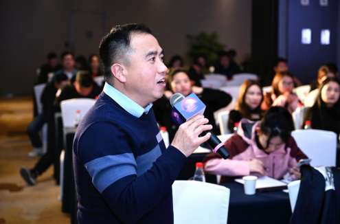 嘉宾齐聚共享盛典,德国涂料舒纳沃恩2023年经销商大会在渝隆重举行 涂料在线,coatingol.com