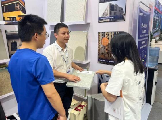 8.jpg 直击富思特涂博会展会现场,精彩瞬间不容错过! 涂料在线,coatingol.com