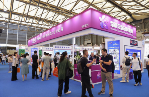 紫荆花上榜2023-2024十大优选家装涂料品牌 涂料在线,coatingol.com