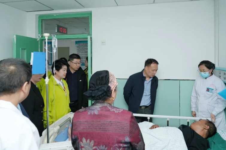 6.jpg 点亮“心”生命丨三棵树2025年心脏外科救助公益西吉站帮扶启航 涂料在线,coatingol.com