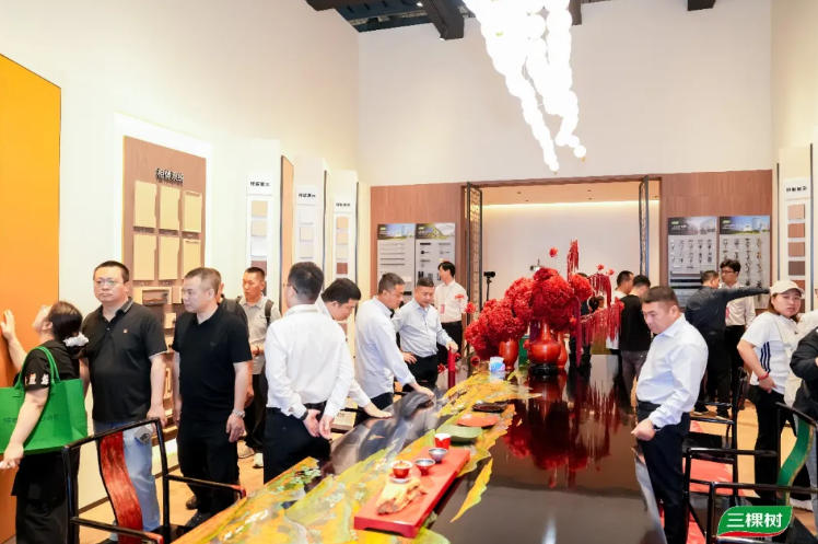 好漆好板好空间｜三棵树小森板引爆广州定制家居展 涂料在线,coatingol.com