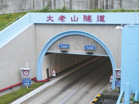 千色花成为香港大老山隧道的涂料供应商