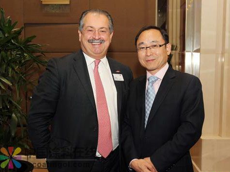 富思特郭祥恩会见陶氏化学董事长利伟诚